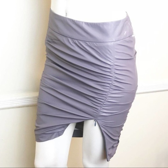 Patrizia Pepe Mini Skirt size XS Ruched Faux Leather Lavender NWT Y2k - Picture 1 of 8